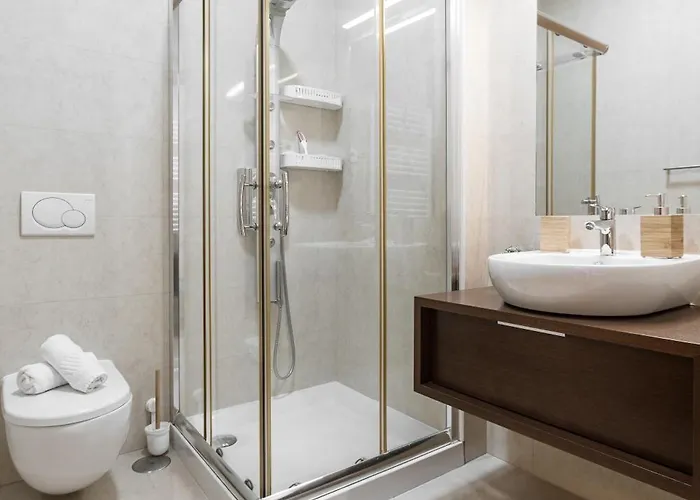 Golden Terrace Delight Apartamento